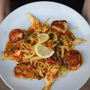 Fresh Diver Scallop aglio e olio