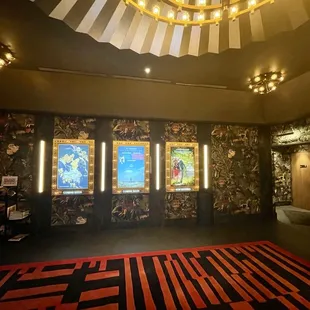 Beautiful new lobby...