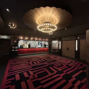 Renovated lobby!!