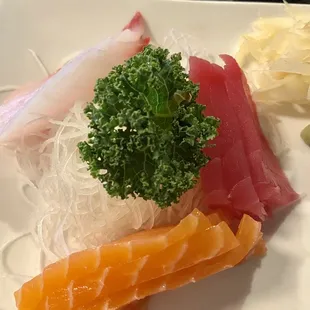 Sashimi of sashimi/hibachi bento lunch special