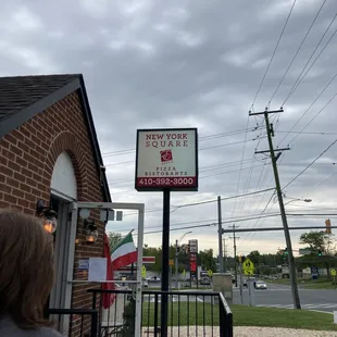 a sign for the restaurant