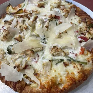 Spinach and artichoke pizza