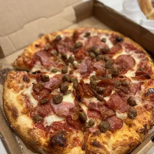 Carnivorous pizza