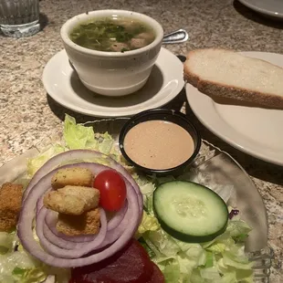 Enzo's Restaurant & Lounge