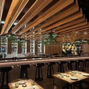 interior - bar