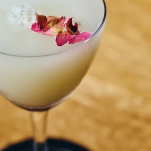 Heart of Glass
Sake, Vodka, Mirin, Lemon &amp; Bitters