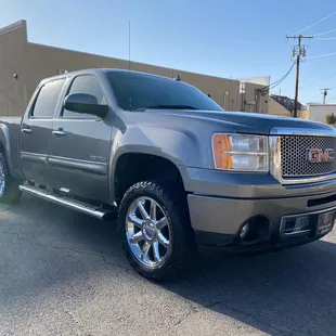 2013 GMC SIERRA DENALI