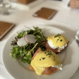 Smoked Salmon Eggs Benedict