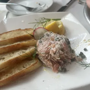 Salmon Tartar
