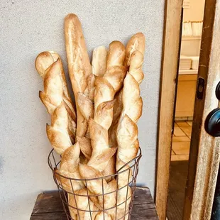 Entrance to Epi-Ya Boulangerie &amp; Patisserie