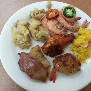 $11.95 - Buffet - 4 Stars - If you choose your items wisely, you eat like a King on a pauper's salary!