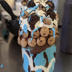 Blue monster shake