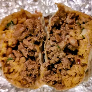 Meat to filler ratio was solid. The carne was a bit on the salty side but at least it was seasoned. I really enjoyed it.