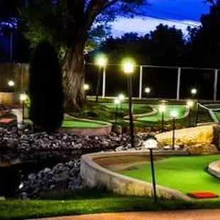 Epic place for a date or party fun.  They have laser tag too!