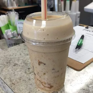 Butterfinger meal replacement / protein shake