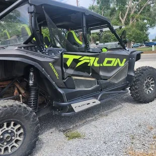 Paddle shift through your gears for an easy transition on the trails.