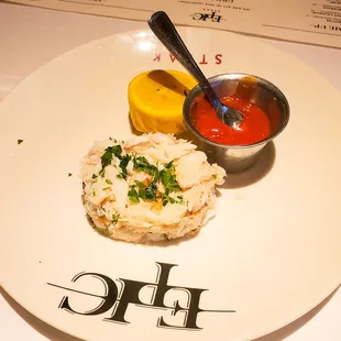 Fresh Dungeoness crab starter