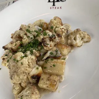 Cauliflower Cacio e Pepe