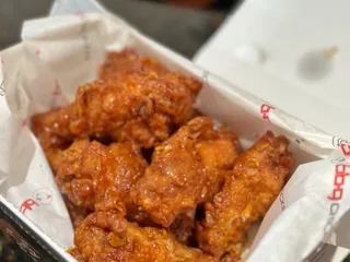 bb.q Chicken Lakewood