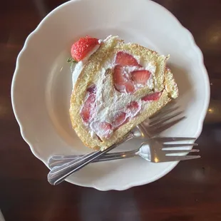 Strawberry Swirl Cake