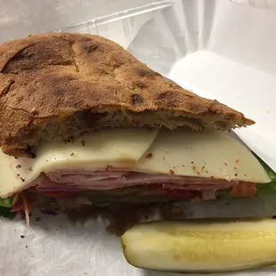 Hoyas cold sandwich. Hot Hot.