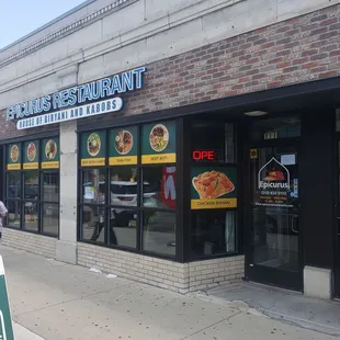 the outside of the restaurant
