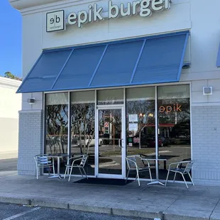 Nice Epik Burger at the corner of Atlantic and Girvin!