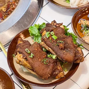 a variety of dishes of food