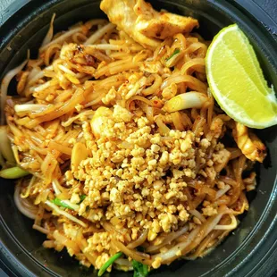 Lunch Special Chicken PadThai