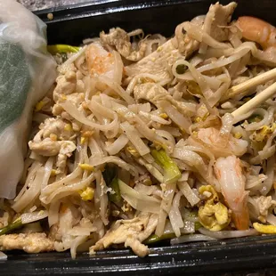 Fresh roll, Pad Thai