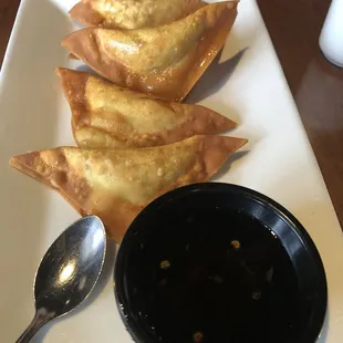 Crispy wontons