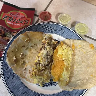 Good portions. (Chorizo and Egg in left, Potato Egg and cheese on corn on right)
