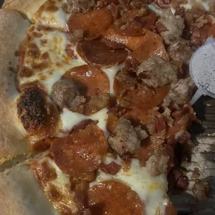 Medium pepperoni, sausage and bacon