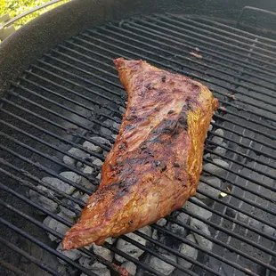 Smoked tritip coming up.