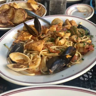 Linguini Frutti di Mare