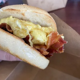 E.I.C. Classic Sandwich with bacon