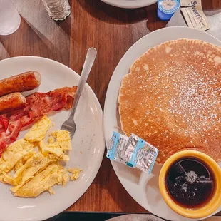 2X4 with the fluffy pancakes