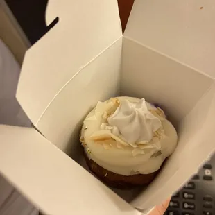 Coconut Cheesecake Cupcake