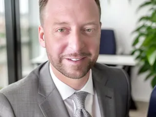 Johnny Enzo-Remax