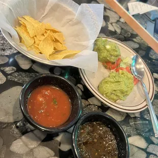Regular salsa, grilled salsa, guac, 10/10!