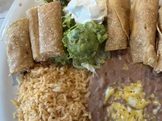 Dos Charros Tex Mex