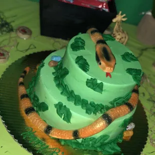Snake cake