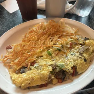 Omelet and hash browns