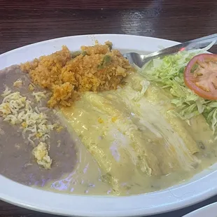 Green cheese enchiladas 10/10
