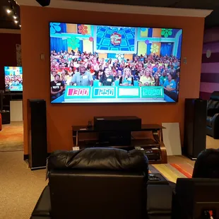 Big Screen HDTVs