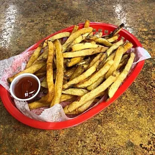 Ernie's Handcut Fries.  Cut Fresh Every day.  No fakes.