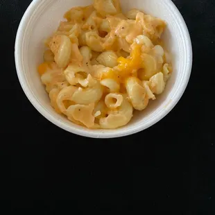 Mac N&apos; Err Cheese