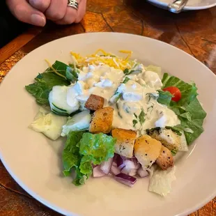 Side salad w/Bleu cheese dressing