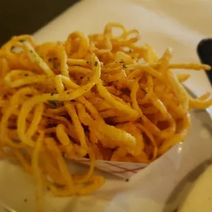 Haystack onion straws