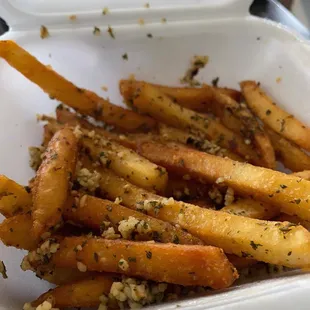 The best garlic fries ever!